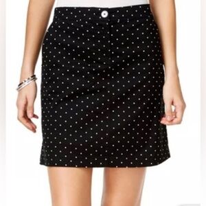NWT Karen Scott skort